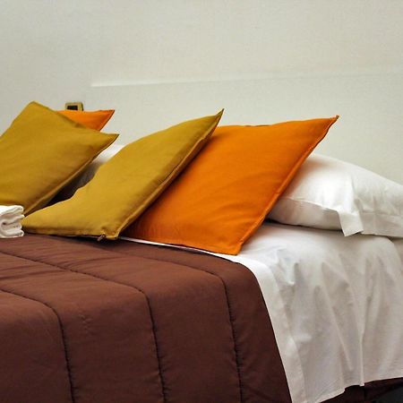 Dimora De Brado Bed and Breakfast Trani Esterno foto