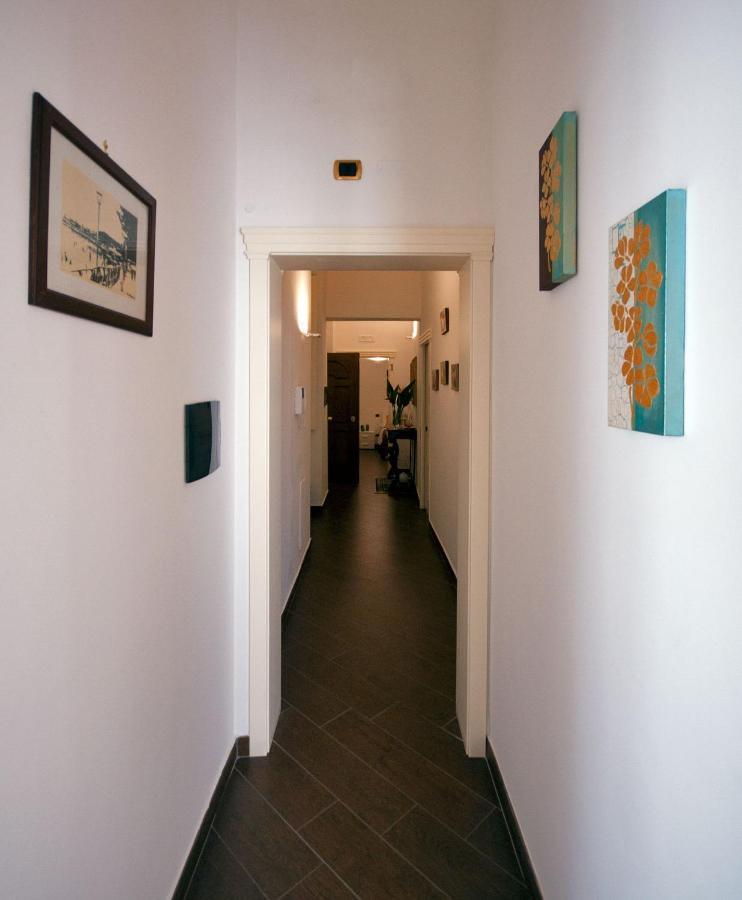 Dimora De Brado Bed and Breakfast Trani Esterno foto